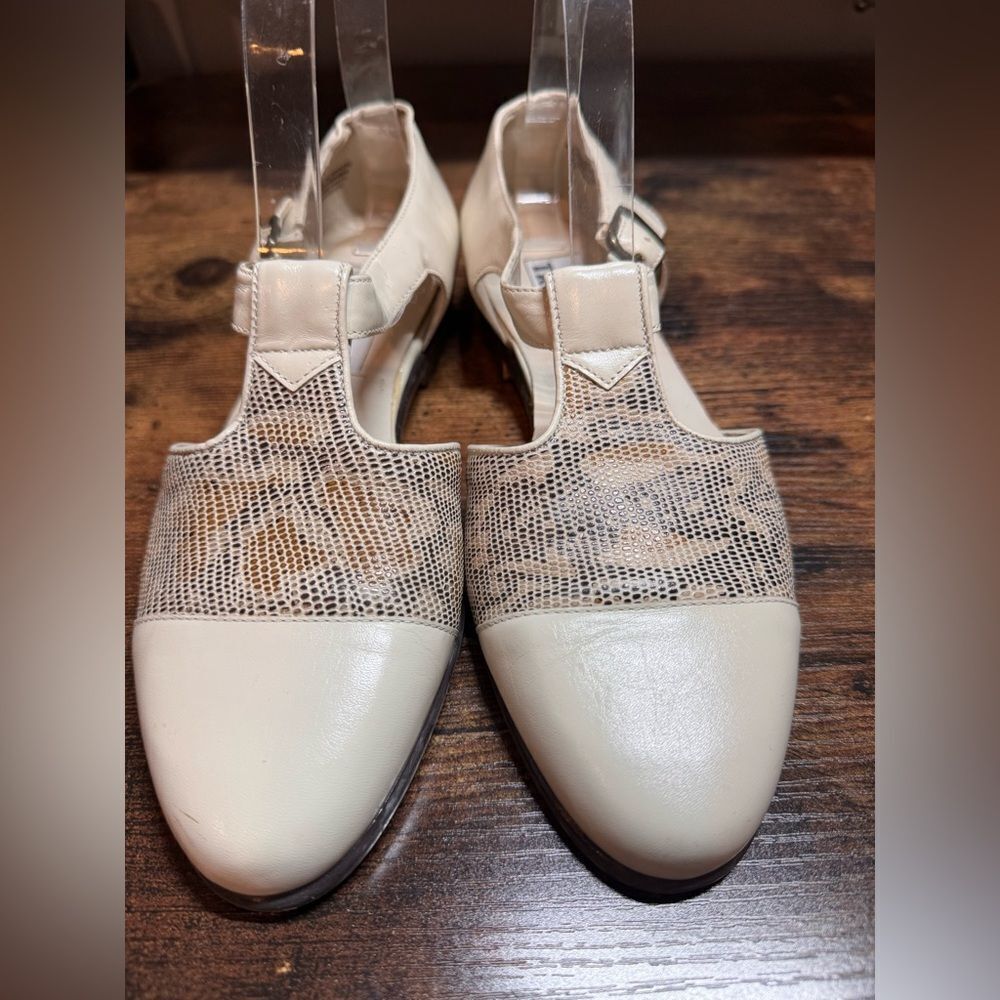 Trotters Angie Cream/Ivory Shoes size 7